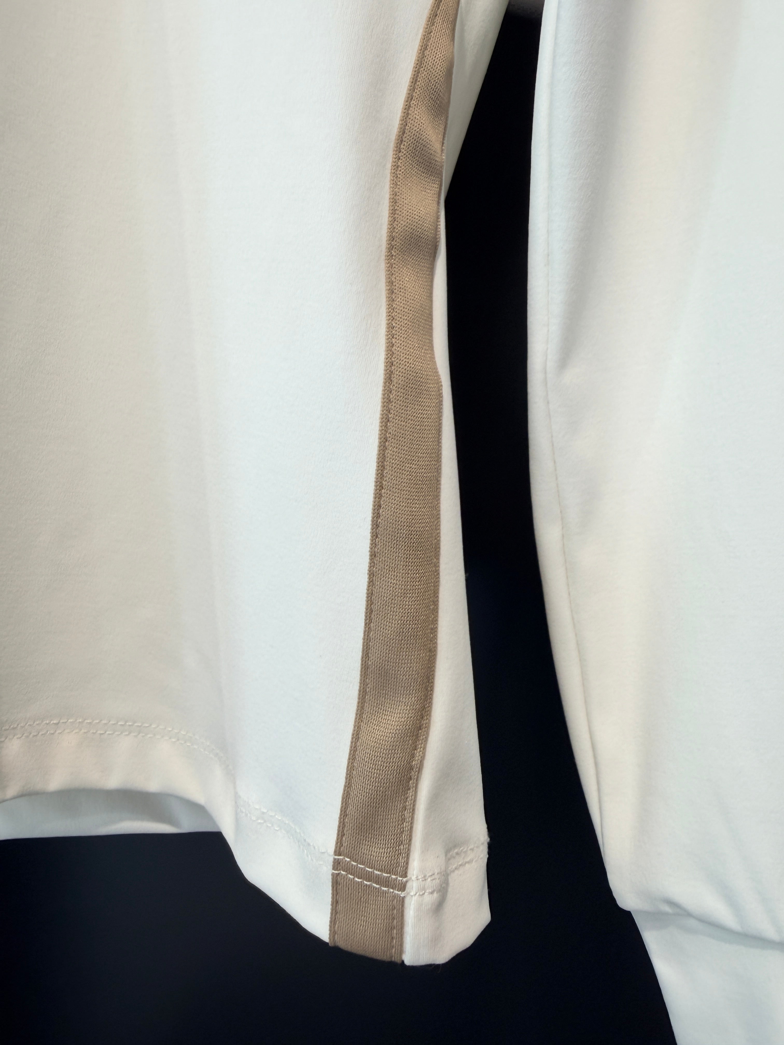 WOMEN LINE POINT MOCK NECK T-SHIRT