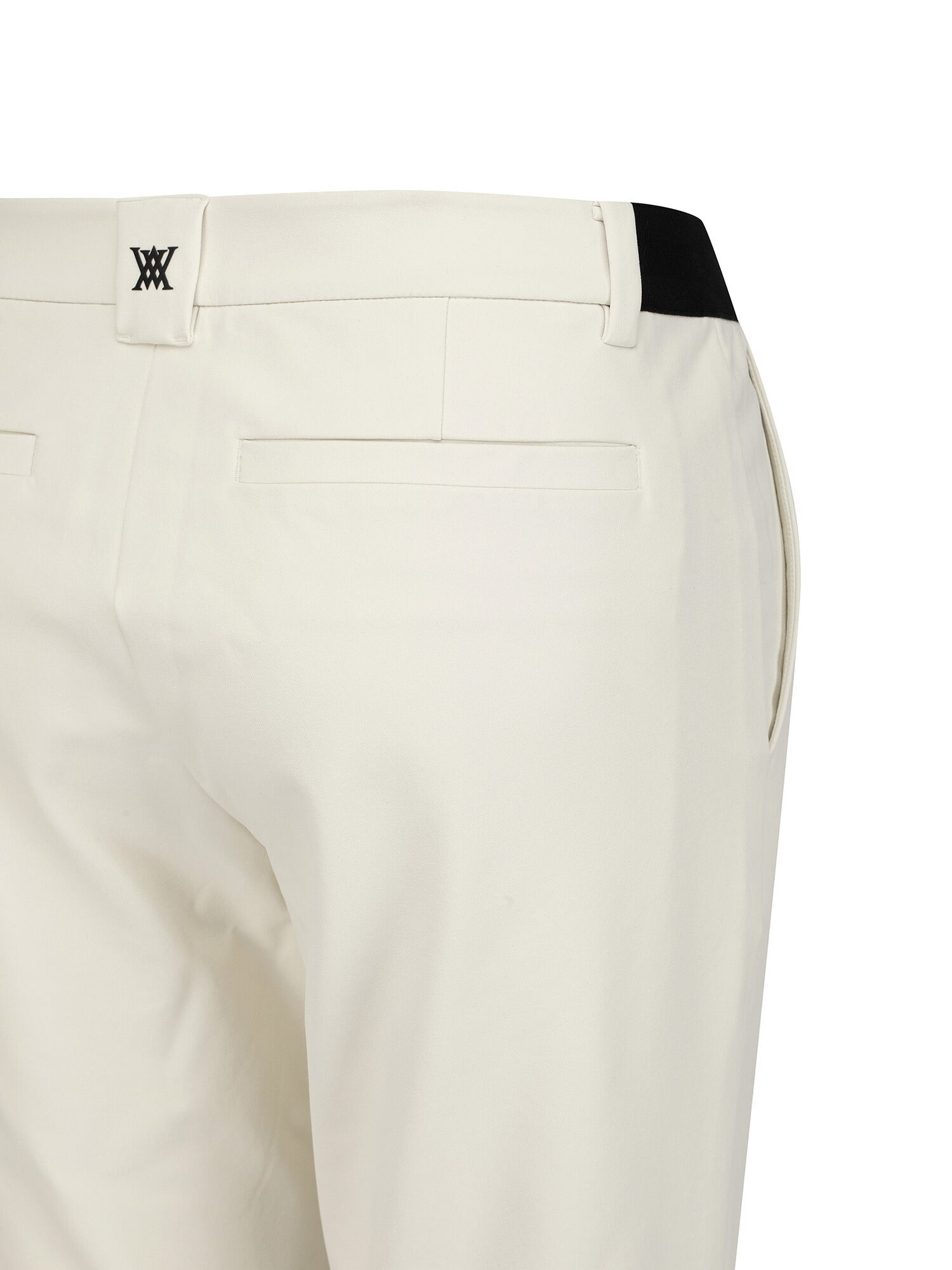 MEN ESSENTIAL PANTS