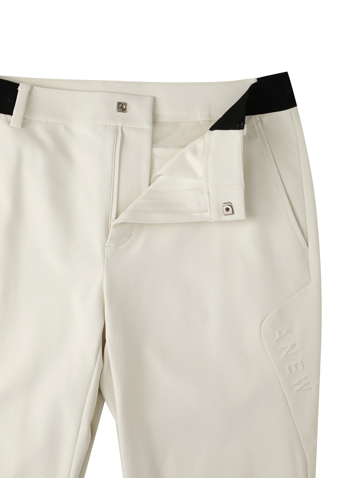 MEN ESSENTIAL PANTS
