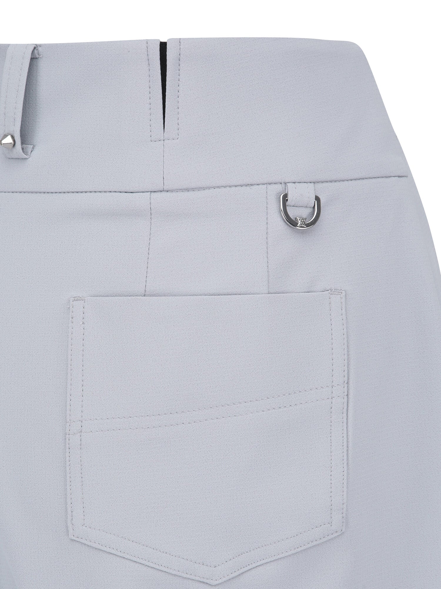 WOMEN SM ESSENTIAL HALF PANTS