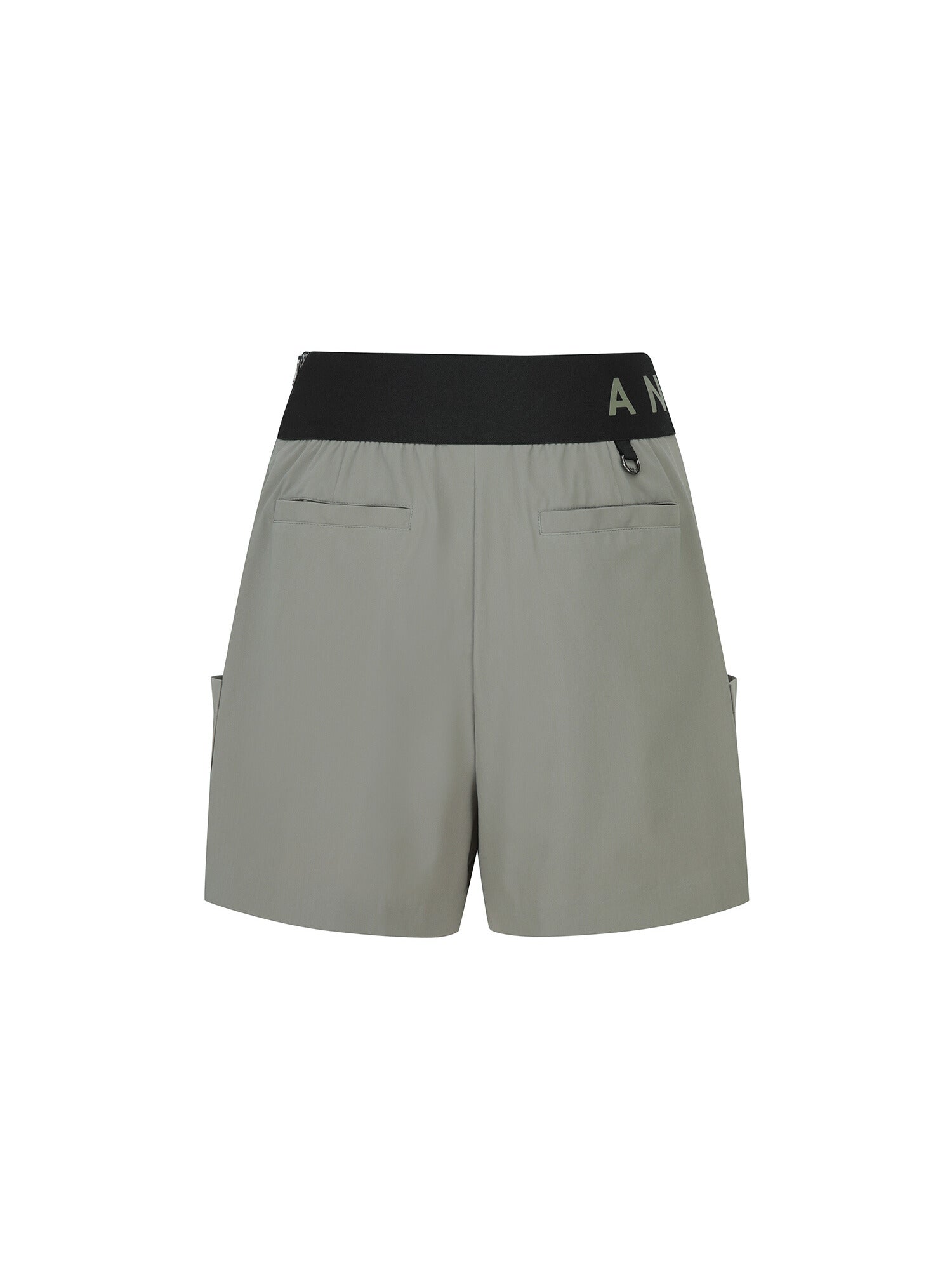 WOMEN SM ESSENTIAL COOL HALF PANTS