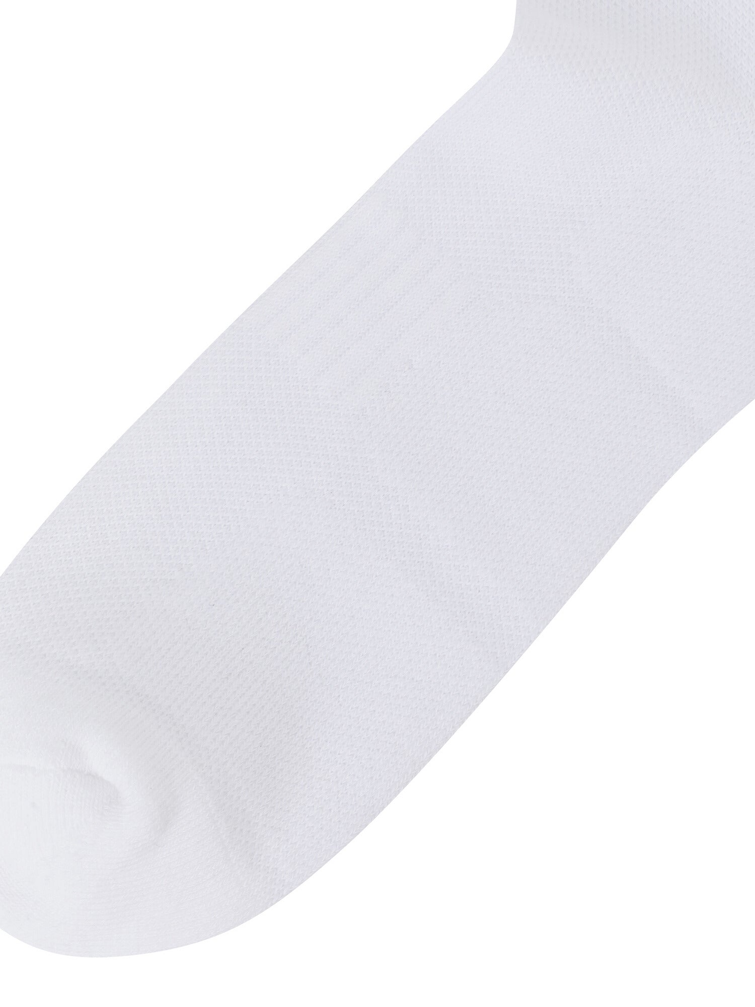 MEN ESSENTIAL MEDIUM NECK SOCKS