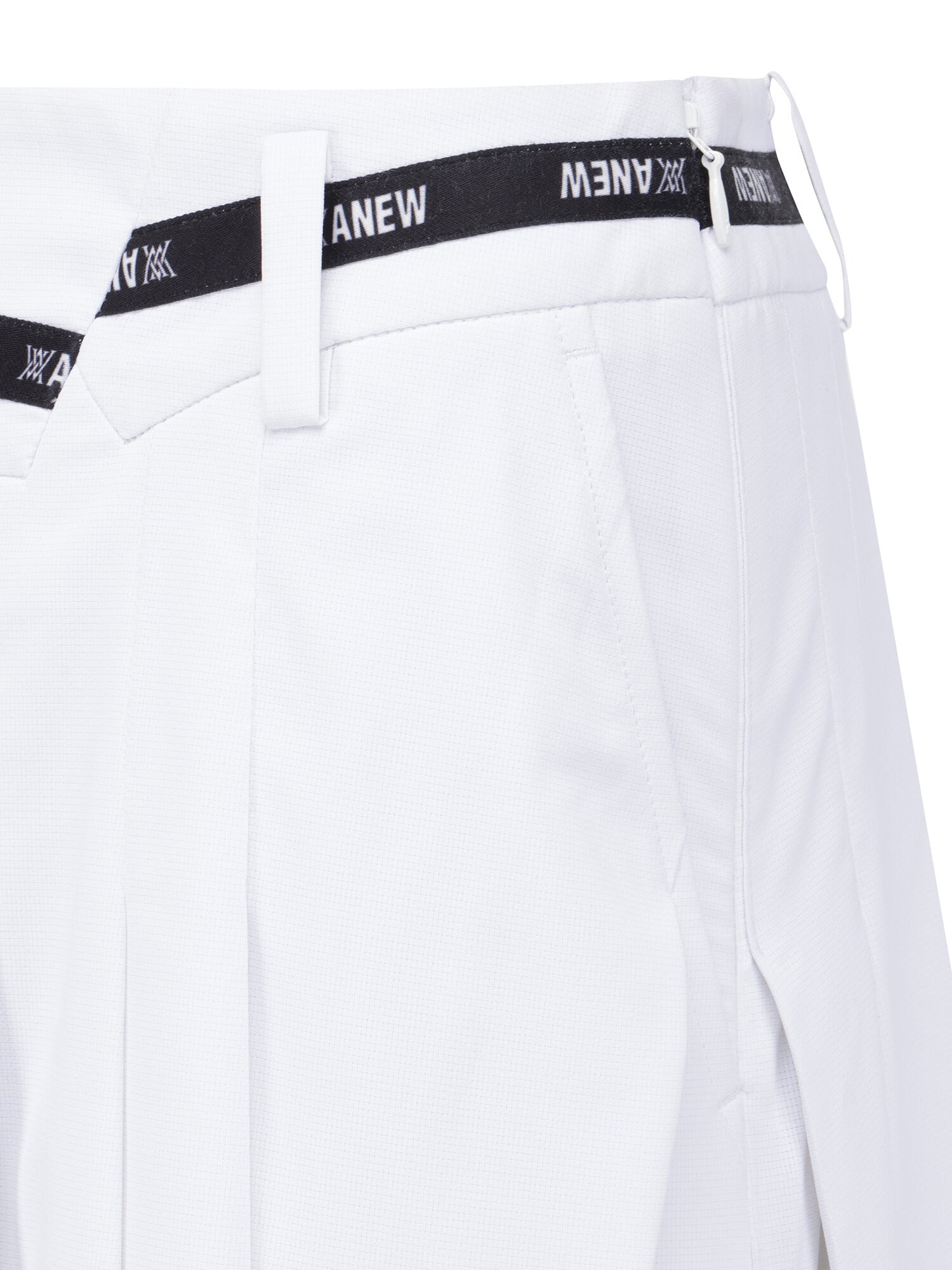 WOMEN SM INCISION PLEATED HALF PANTS