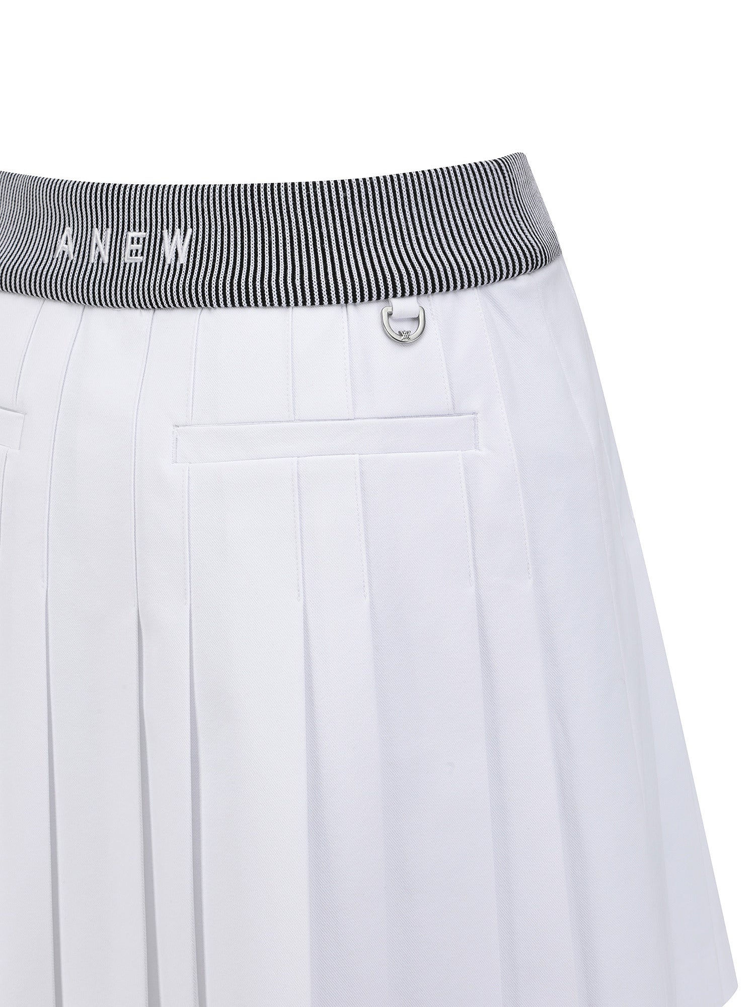 WOMEN ESSENTIAL PLEATS SKIRT