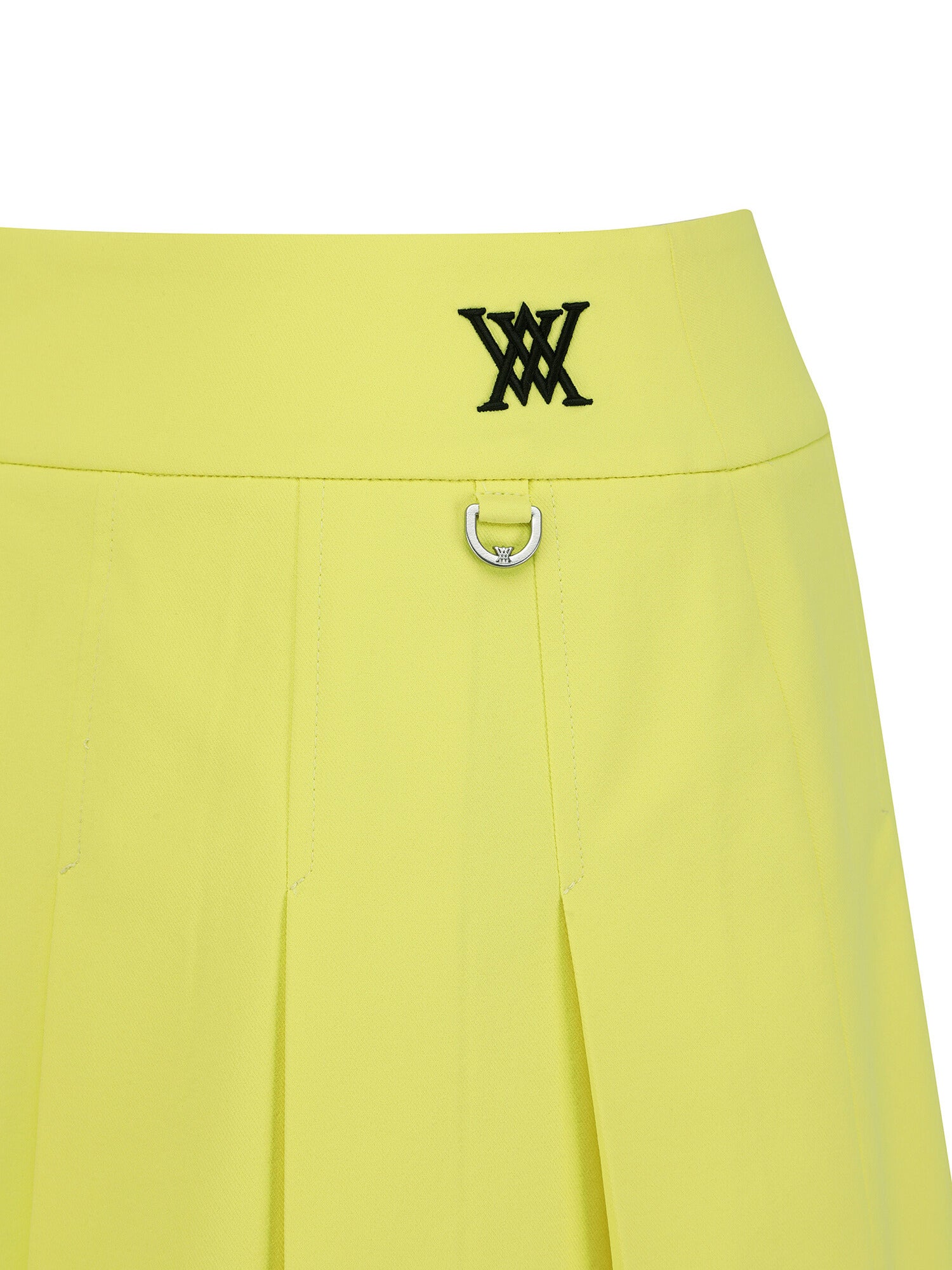 WOMEN OVER PLEATED HALF PANTS