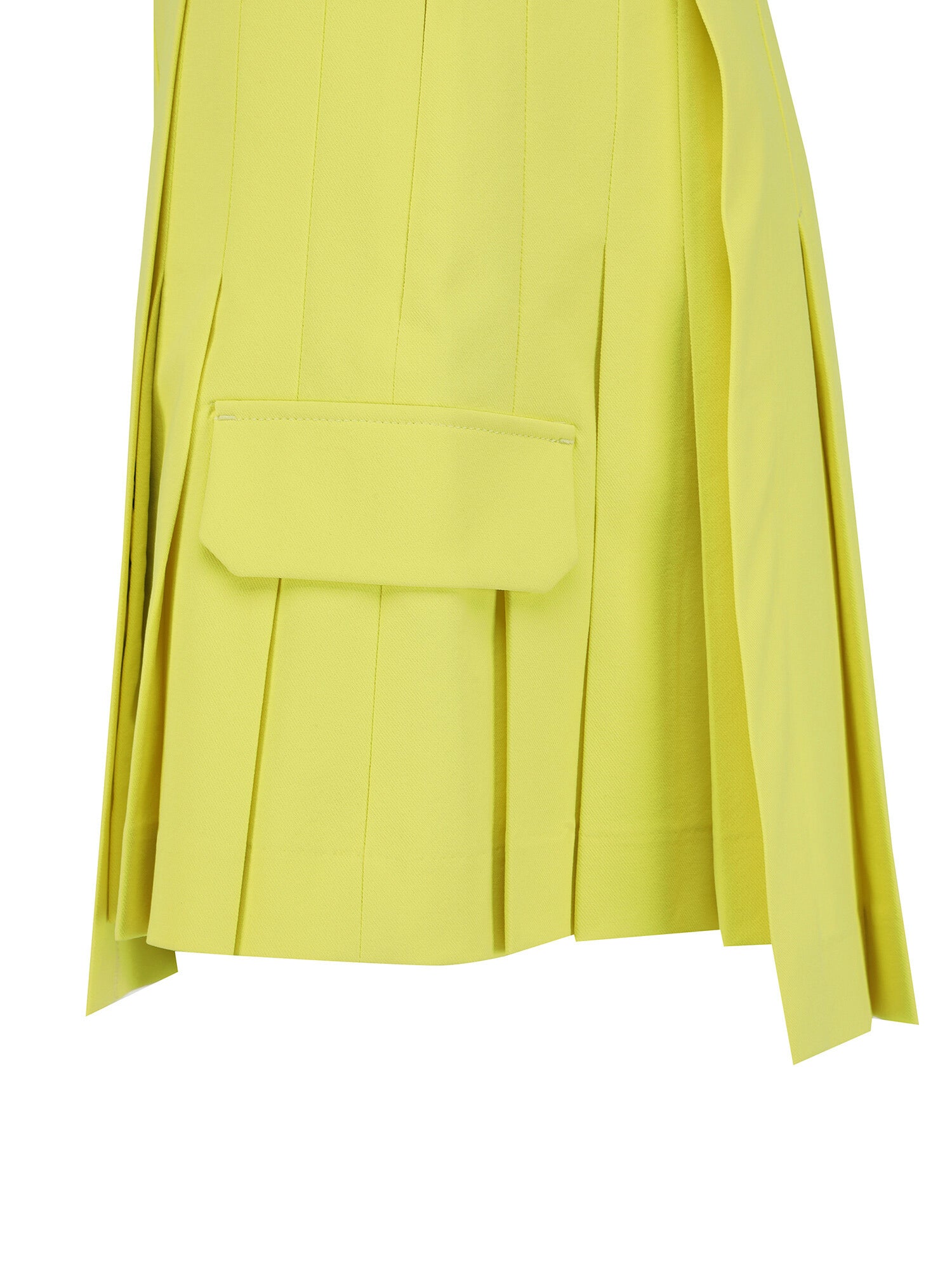 WOMEN OVER PLEATED HALF PANTS