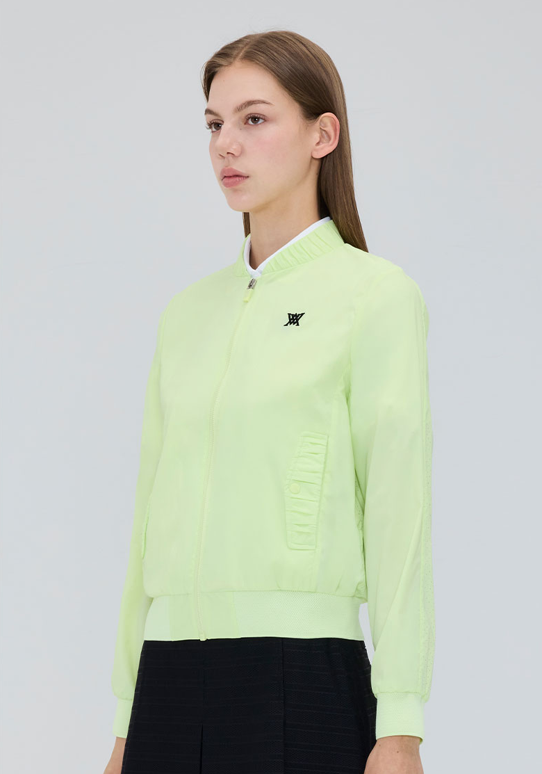 WOMEN ESSENTIAL JACKET